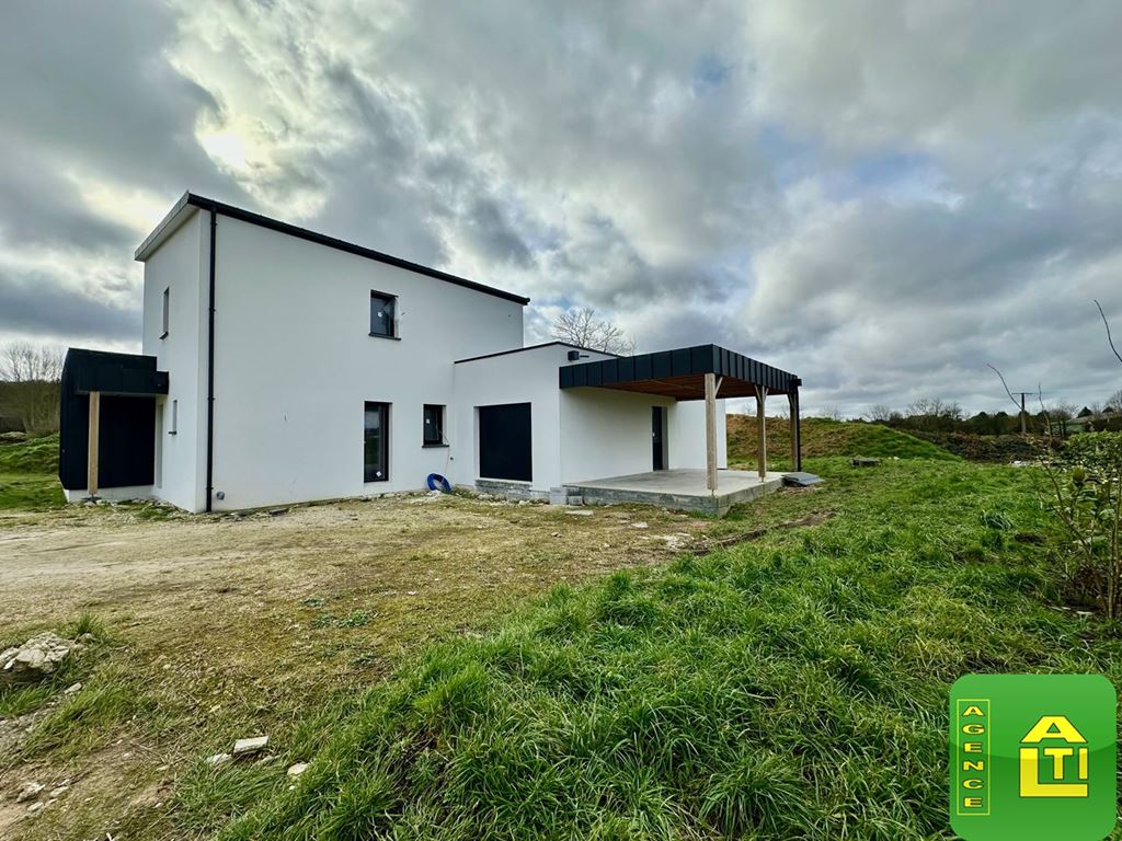Maison Contemporaine MESLAN (56320) AGENCE ALTI
