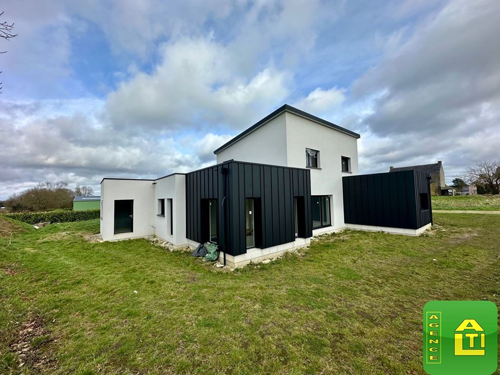 Maison Contemporaine MESLAN (56320) AGENCE ALTI