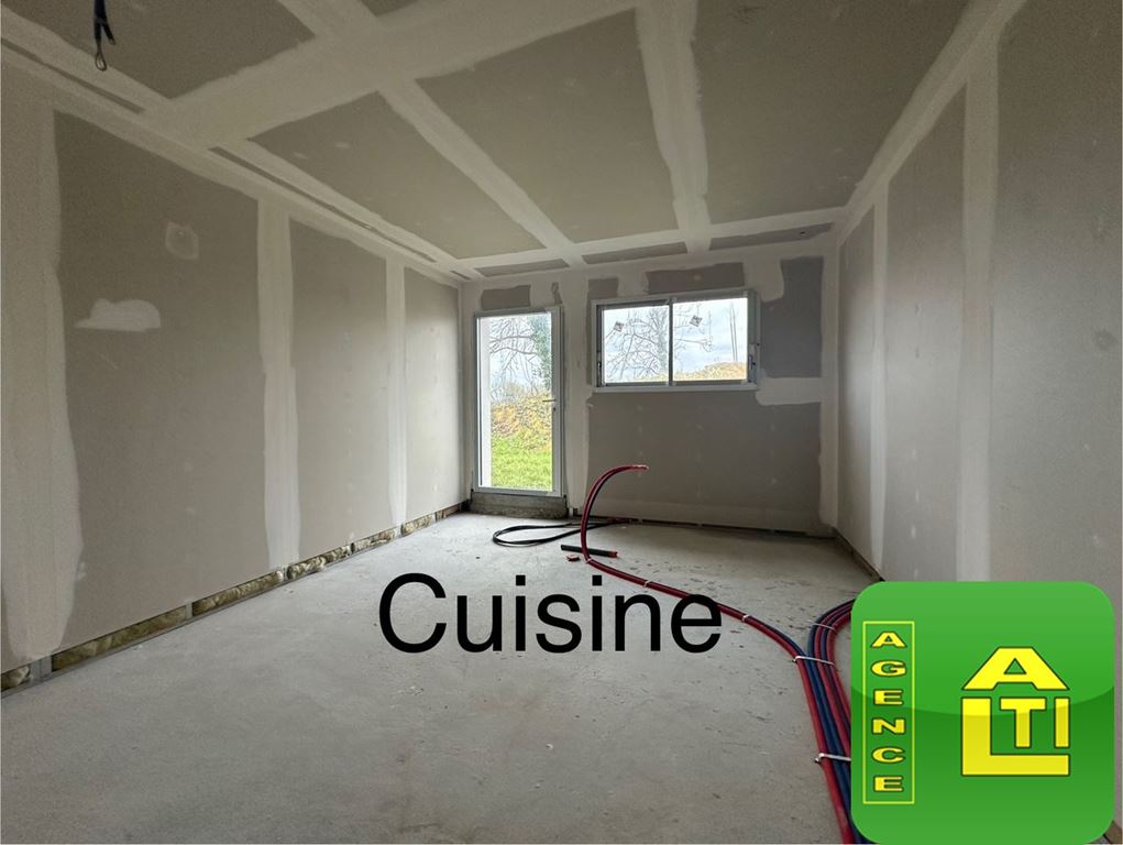 Maison Contemporaine MESLAN (56320) AGENCE ALTI