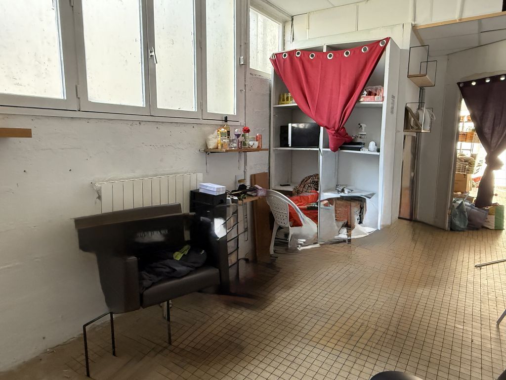 Local commercial LORIENT (56100) AGENCE ALTI